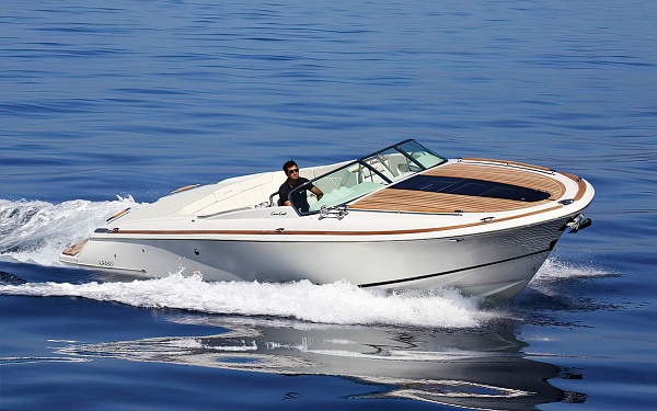 Аренда катера Chris Craft Corsair 32 на Сардинии, Корсике